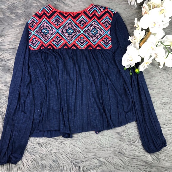 American Eagle Embroidered Pleated Open Cardigan - Picture 4 of 4